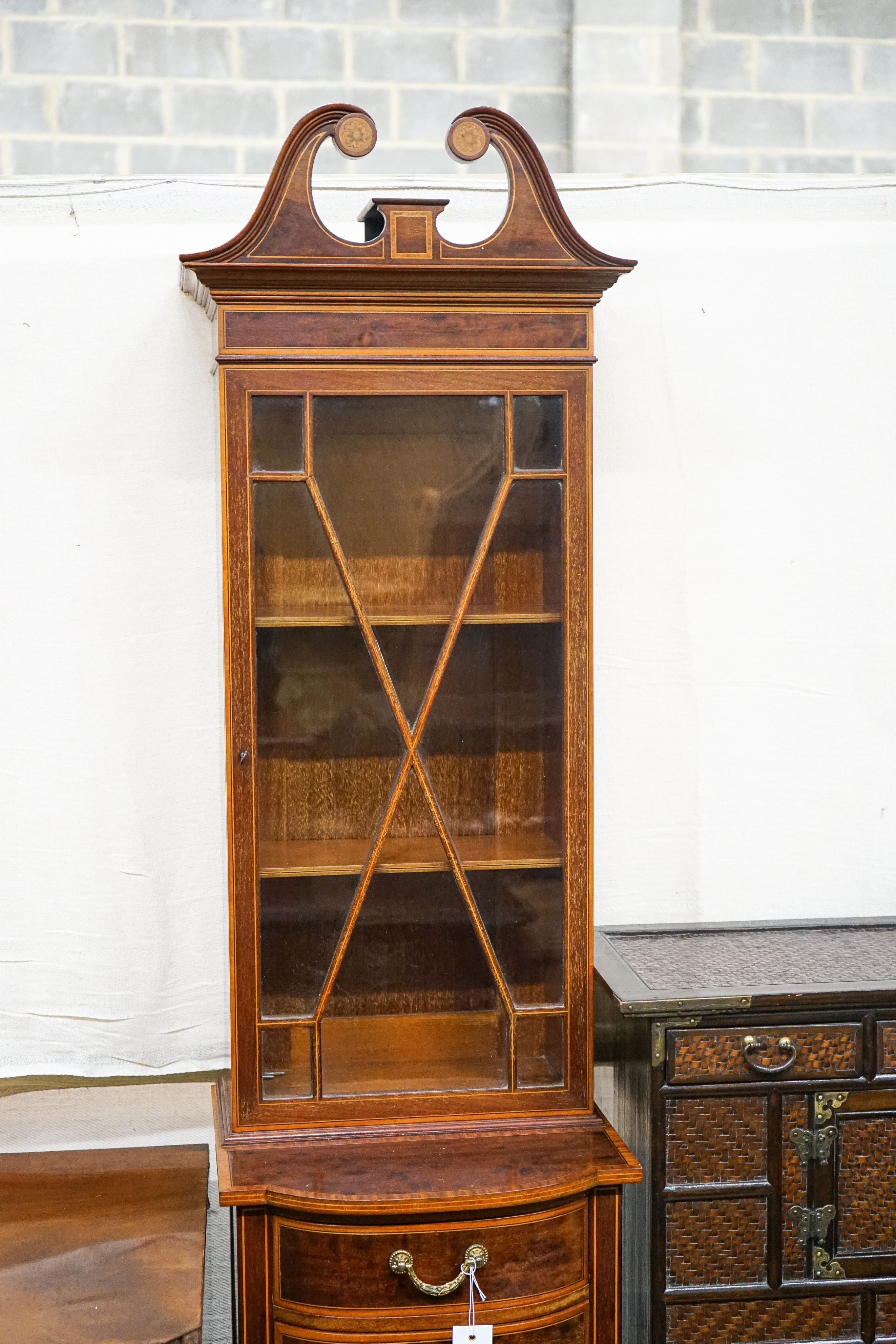 An Edwardian satinwood banded narrow mahogany display cabinet, width 38cm, depth 38cm, height 186cm